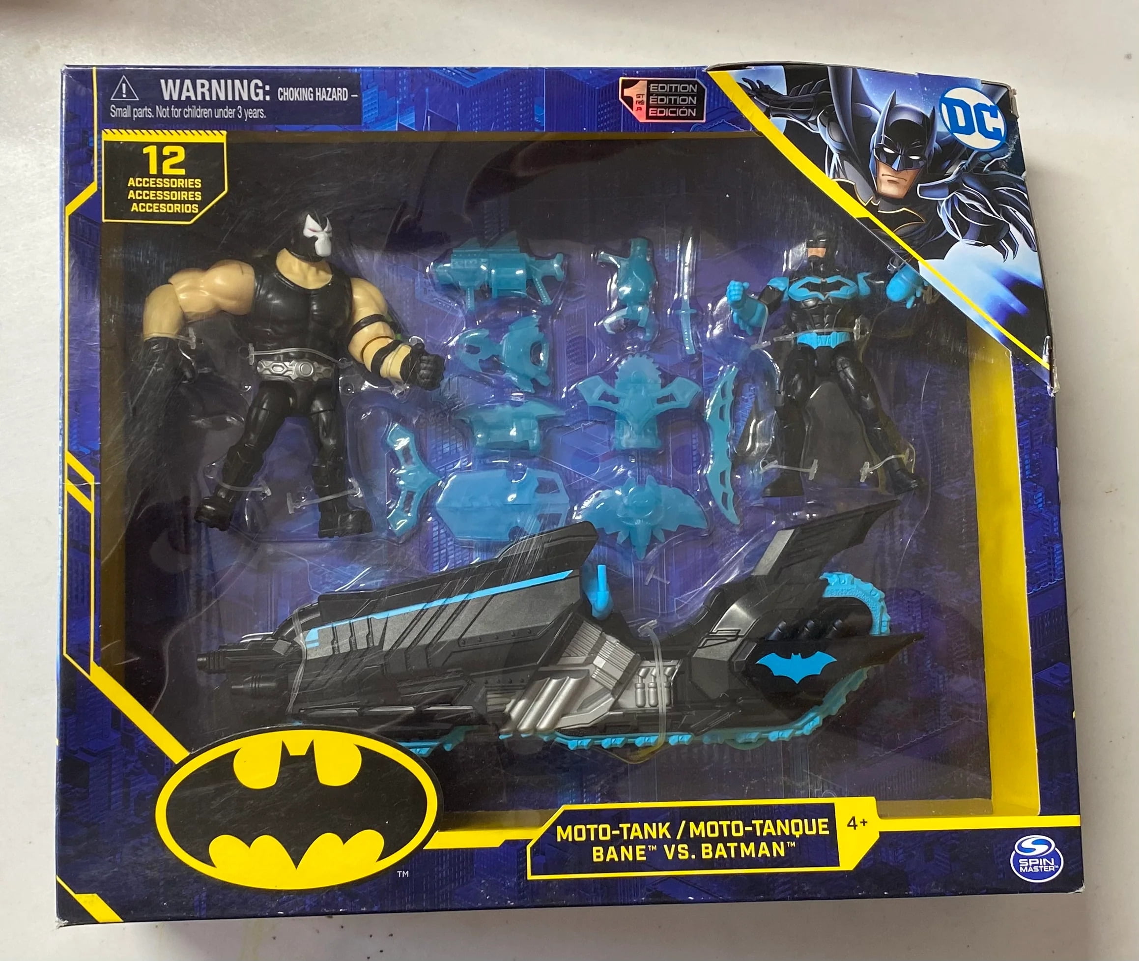 DC Comics Batman Moto-Tank Vehículo con figura de acción Bane de 4 pulgadas  y figura de acción exclusiva de Batman, juguetes para niños