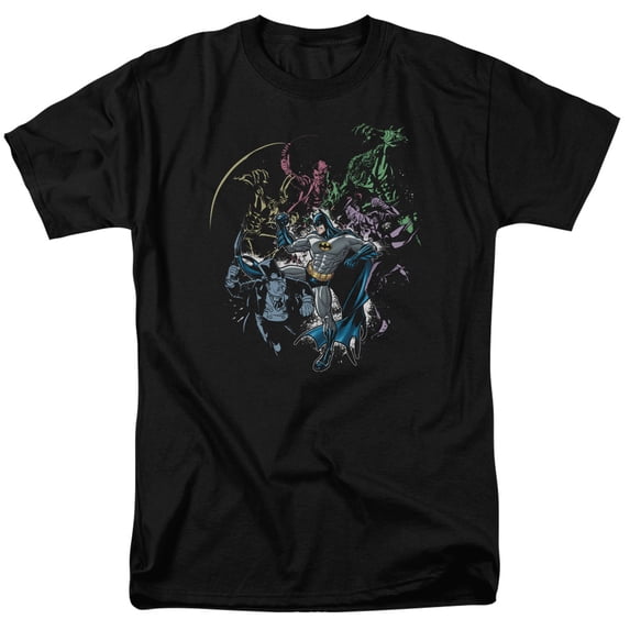 Batman Surrounded S/S Adult 18/1 T-Shirt Black
