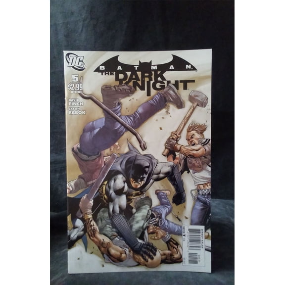 Pre-Owned Batman: The Dark Knight #5 Variant Cover 2011 DC Comics Comic Book