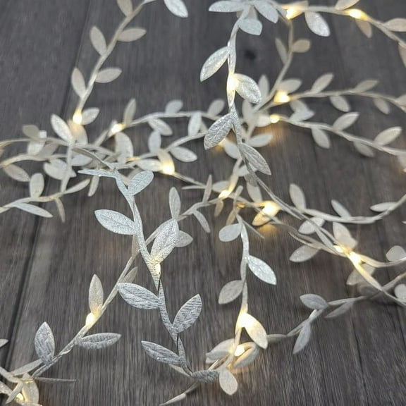 Battery Powered Fairy Lights,6.6ft 20 LED Silver Leaves String Lights for Bedroom,Wedding,Table Christmas Home Party Decoration (Warm Light)