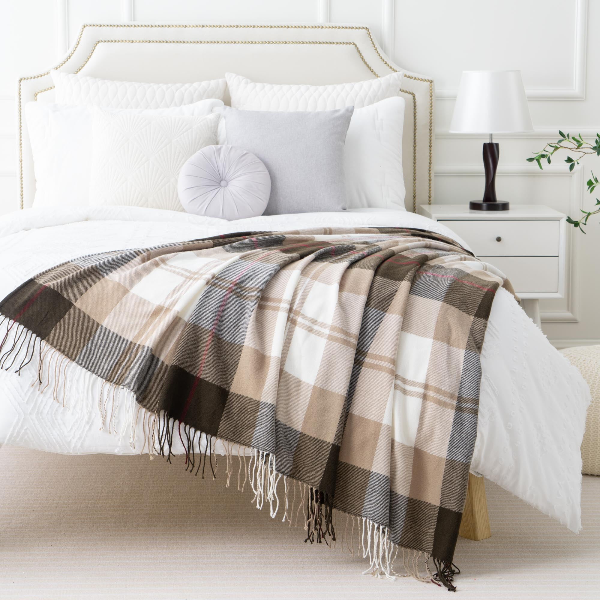 Battilo Brown Plaid Throw Blanket for Couch,Lightweight Farmhouse