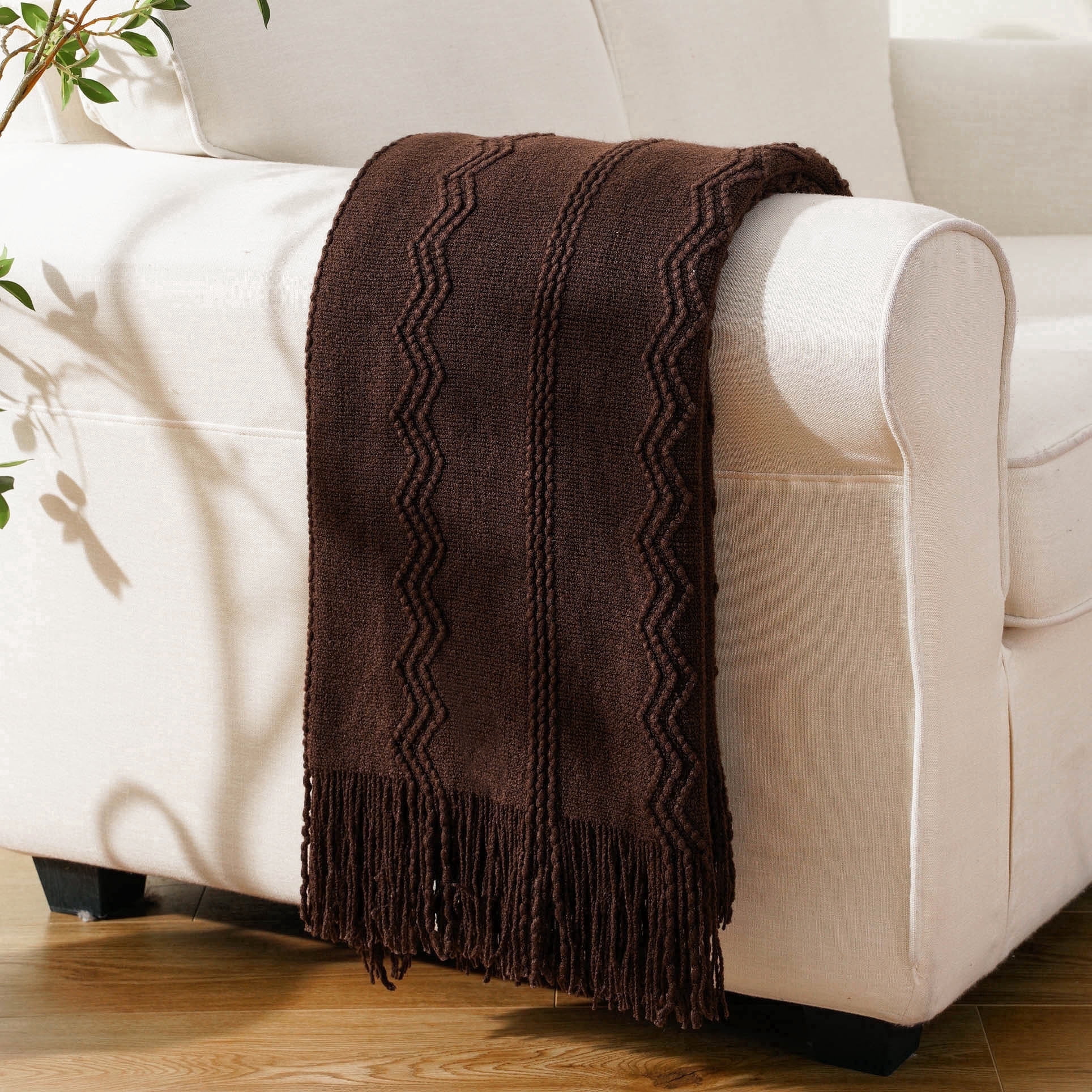 Battilo Brown Throw Blanket for Couch,Dark Brown Knit Blanket,Housewarming Gift,Boho Throw,50"x60"