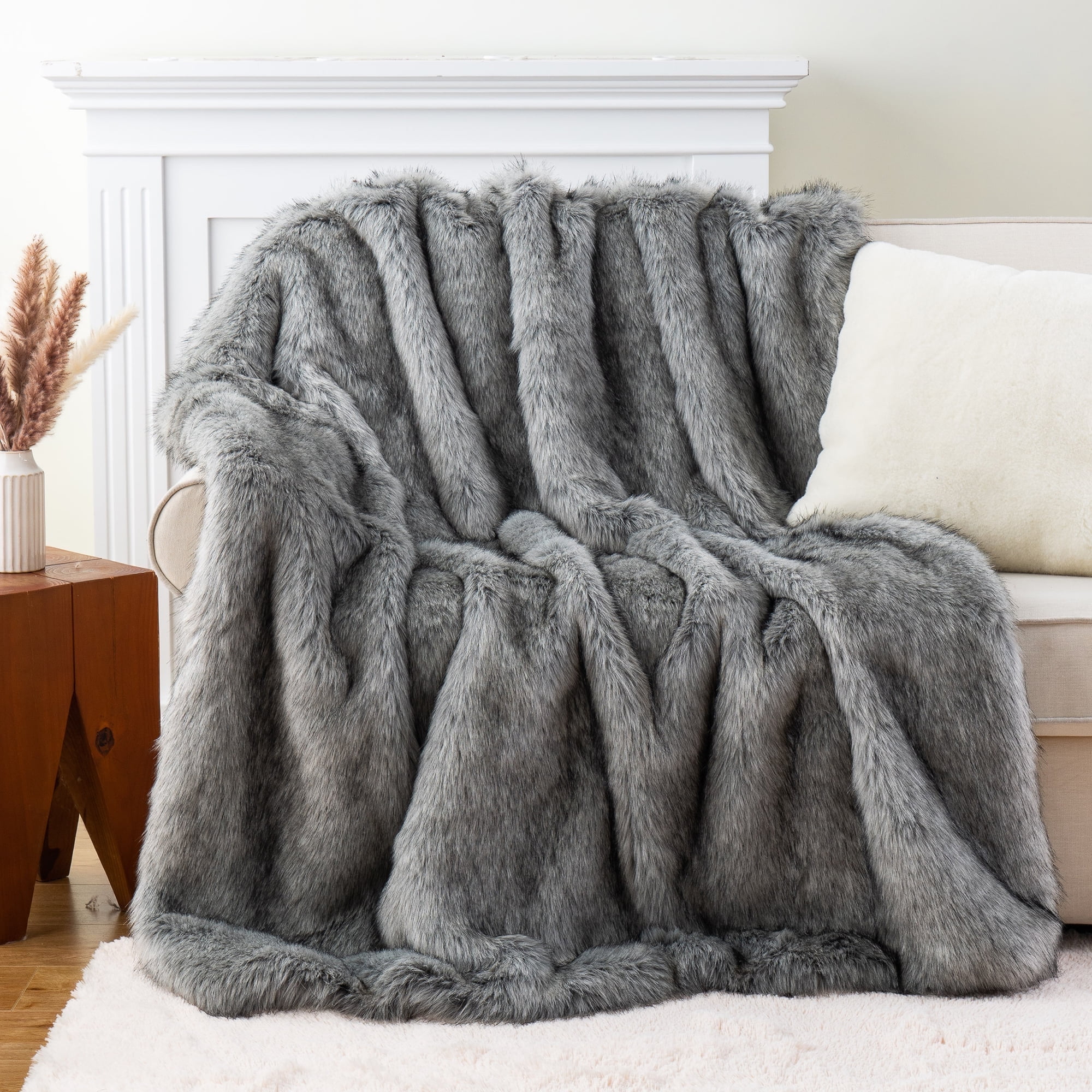 Luxurious Gray Faux Fur Reversible Throw Blanket, 50" x 60"