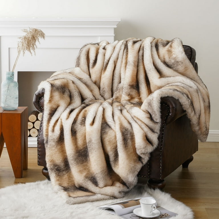 Battilo Luxury Striped Faux Fur Blanket, Soft Cozy Warm Mink Faux