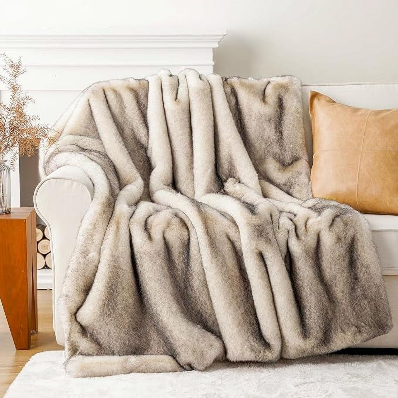 Battilo Luxury Striped Faux Fur Throw Blanket, Large Mink Faux Fur Blankets and Throws for Couch