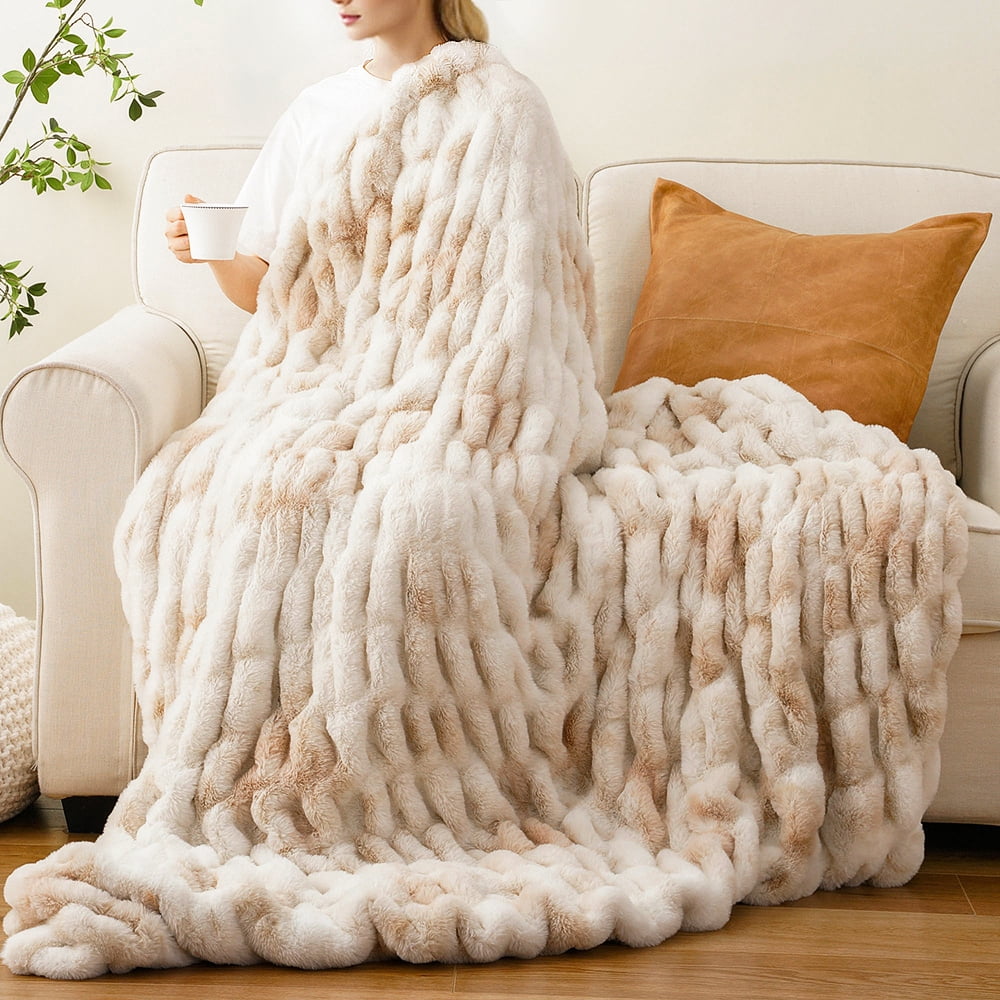 Luxurious Beige Faux Fur Toddler Blanket, 60" x 80"