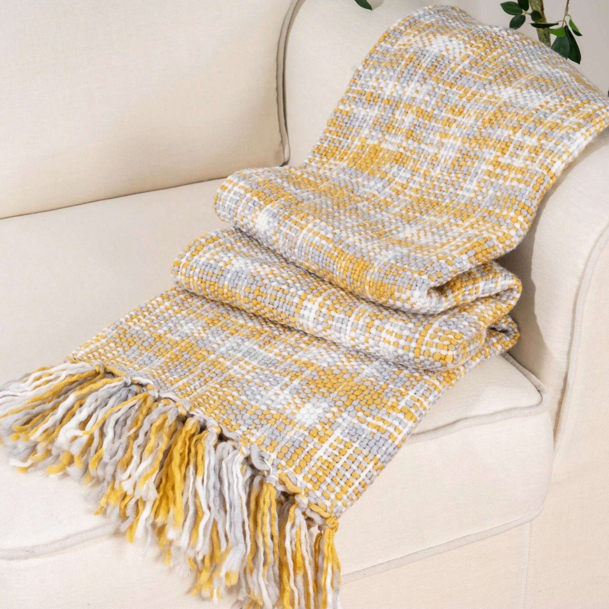 Battilo Yellow Throw Blanket for Couch,Gold Knit Throw Blankets for Bed,Summer Blankets,50"x60"