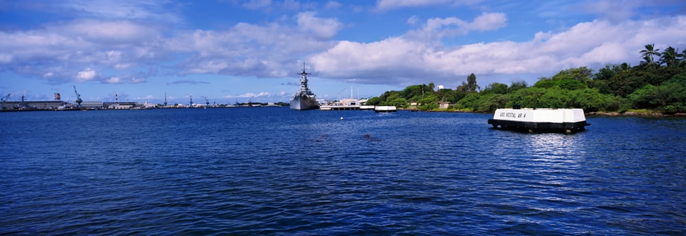 Battleship Missouri Memorial Pearl Harbor Oahu Hawaii USA Canvas Art - Panoramic Images (27 x 9)