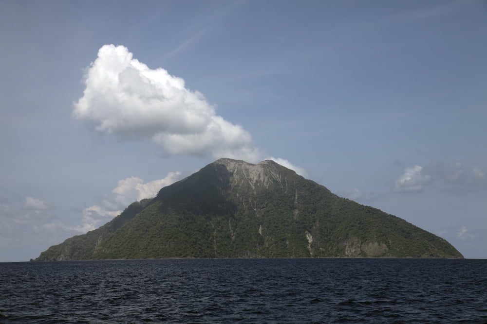 Batu Tara volcano Komba Island Indonesia Canvas Art - Richard RoscoeStocktrek Images (35 x 23)