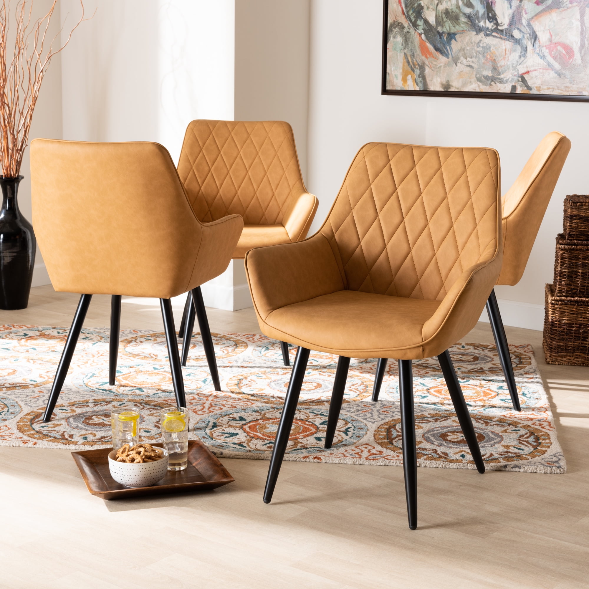 Astrid online dining chair