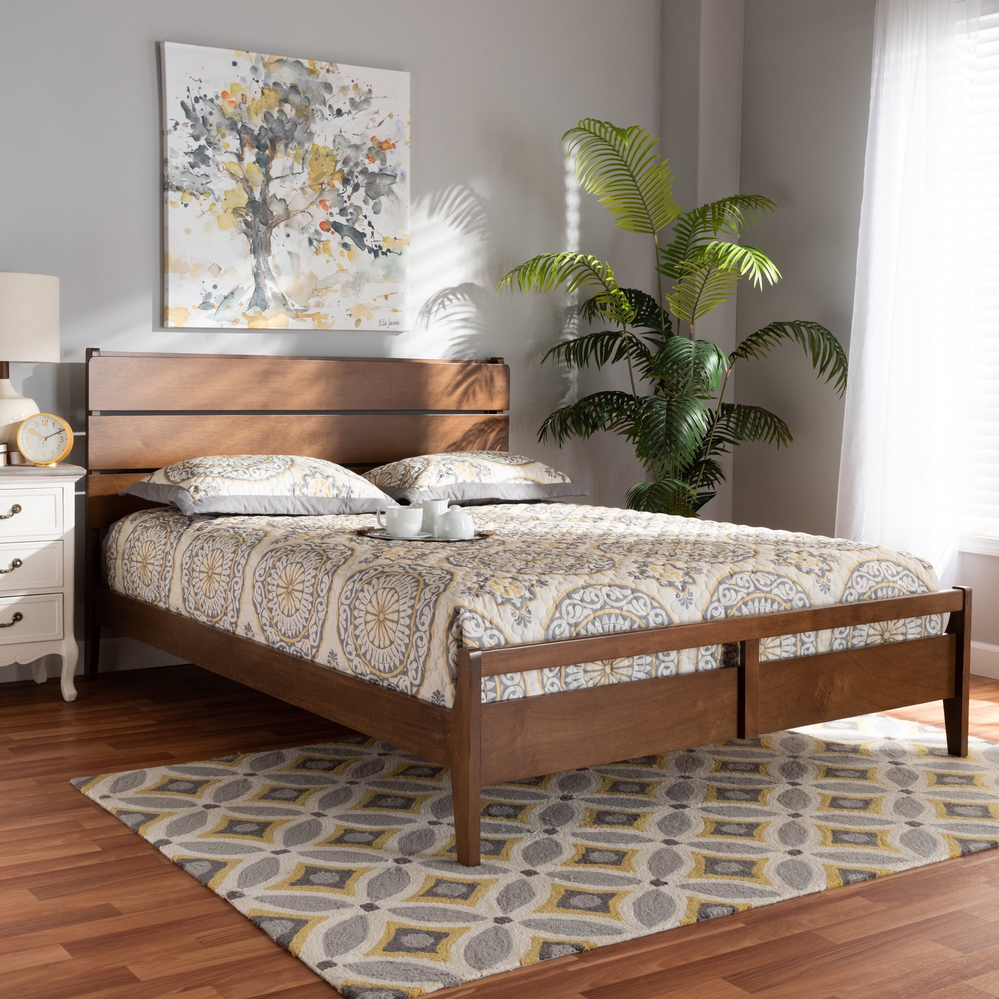 Walnut Brown Rubberwood Queen Platform Bed with Slat Headboard