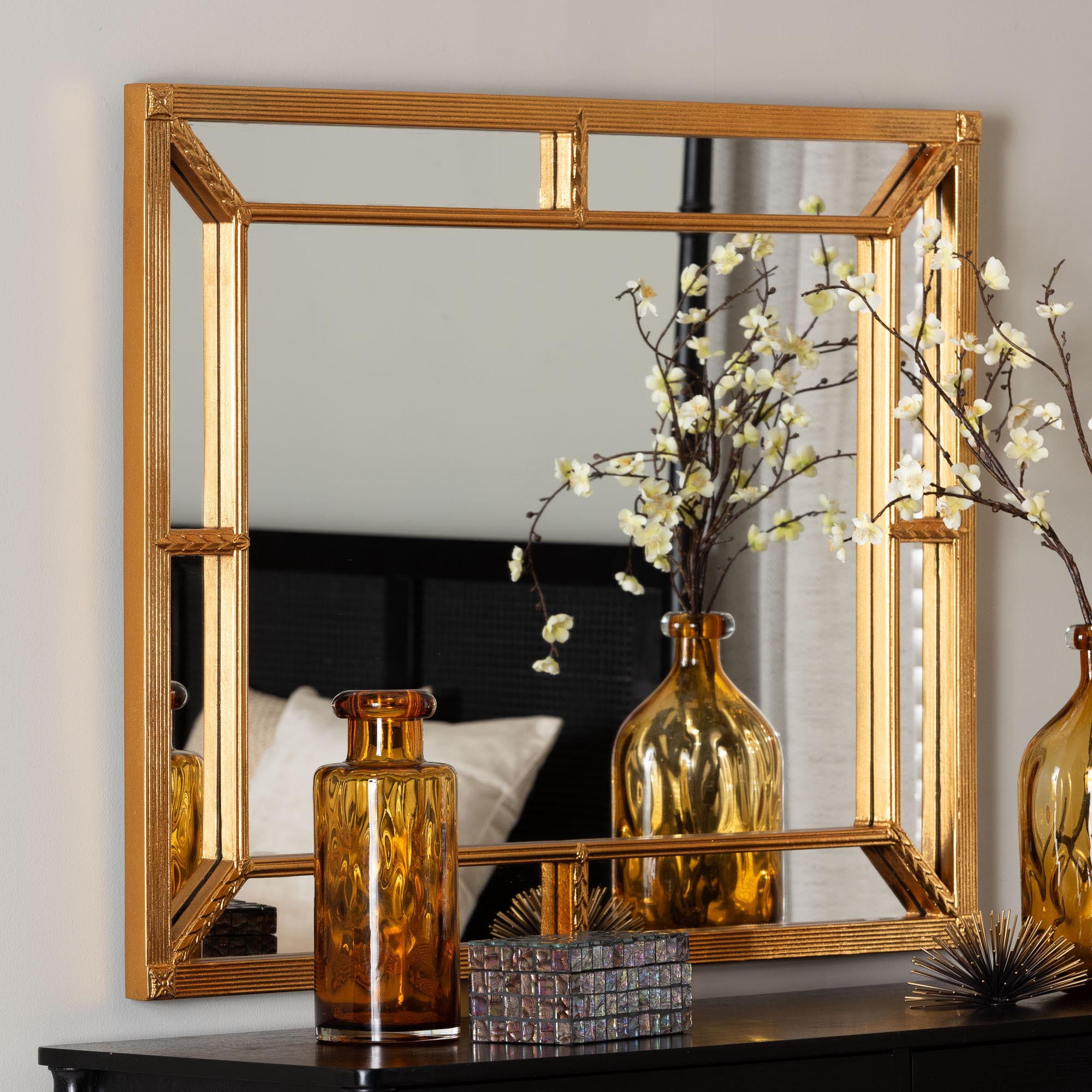 Baxton Studio Iskra Vintage Mirror, Antique Goldleaf