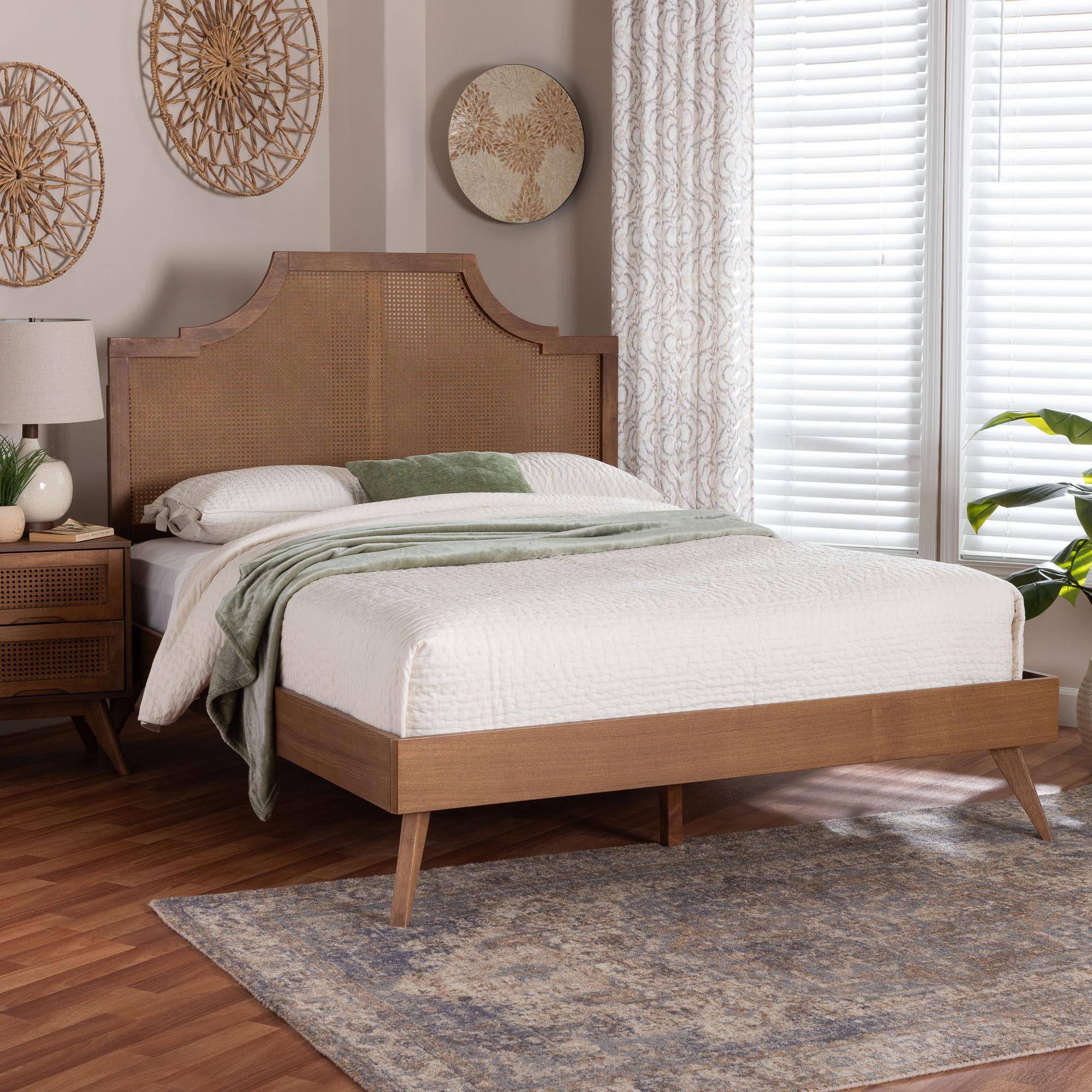 Baxton Studio Rodolfo Mid-Century Platform Bed, King, Ash Walnut
