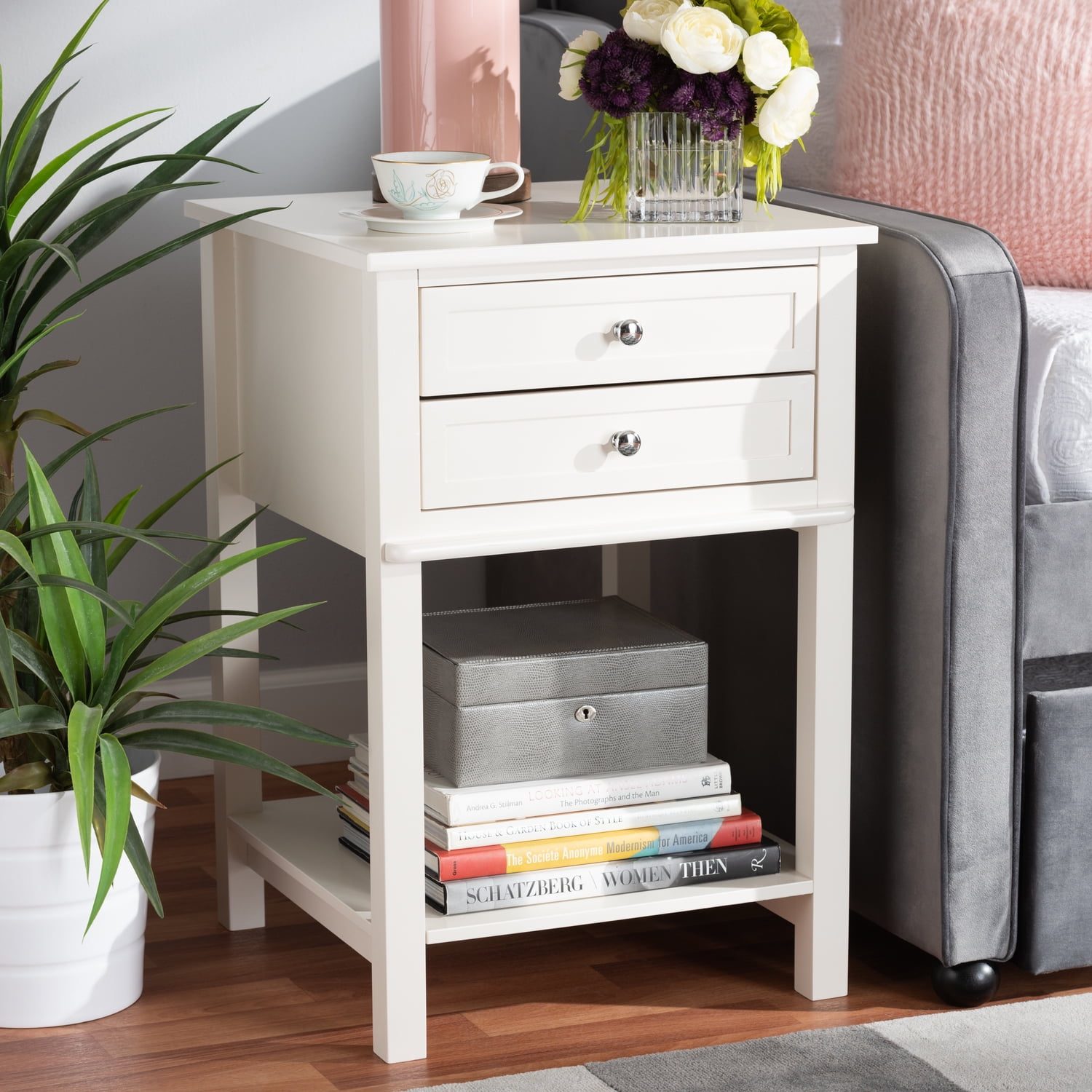 White Wood 2-Drawer Nightstand with Silver Knobs