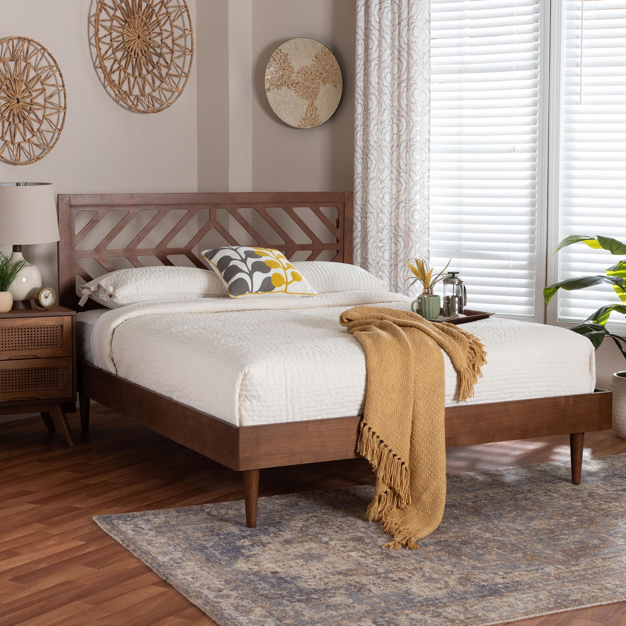 Baxton Studio Zola Modern Platform Bed, Queen, Ash Walnut