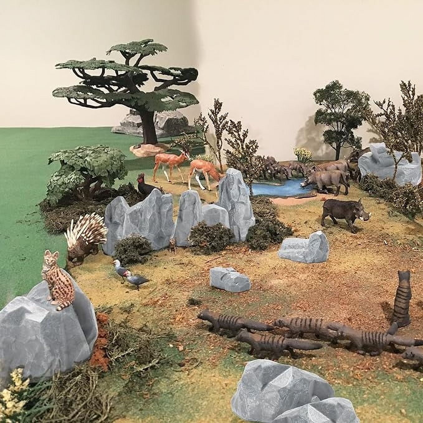 Bbiamsleep 10 Pcs Diorama Rocks Fake Stone Miniature Fake Rock Resin Miniature Stone Fake Landscape Rock Craft Rocks for Micro Train Landscape Landscape Rock for Micro Garden