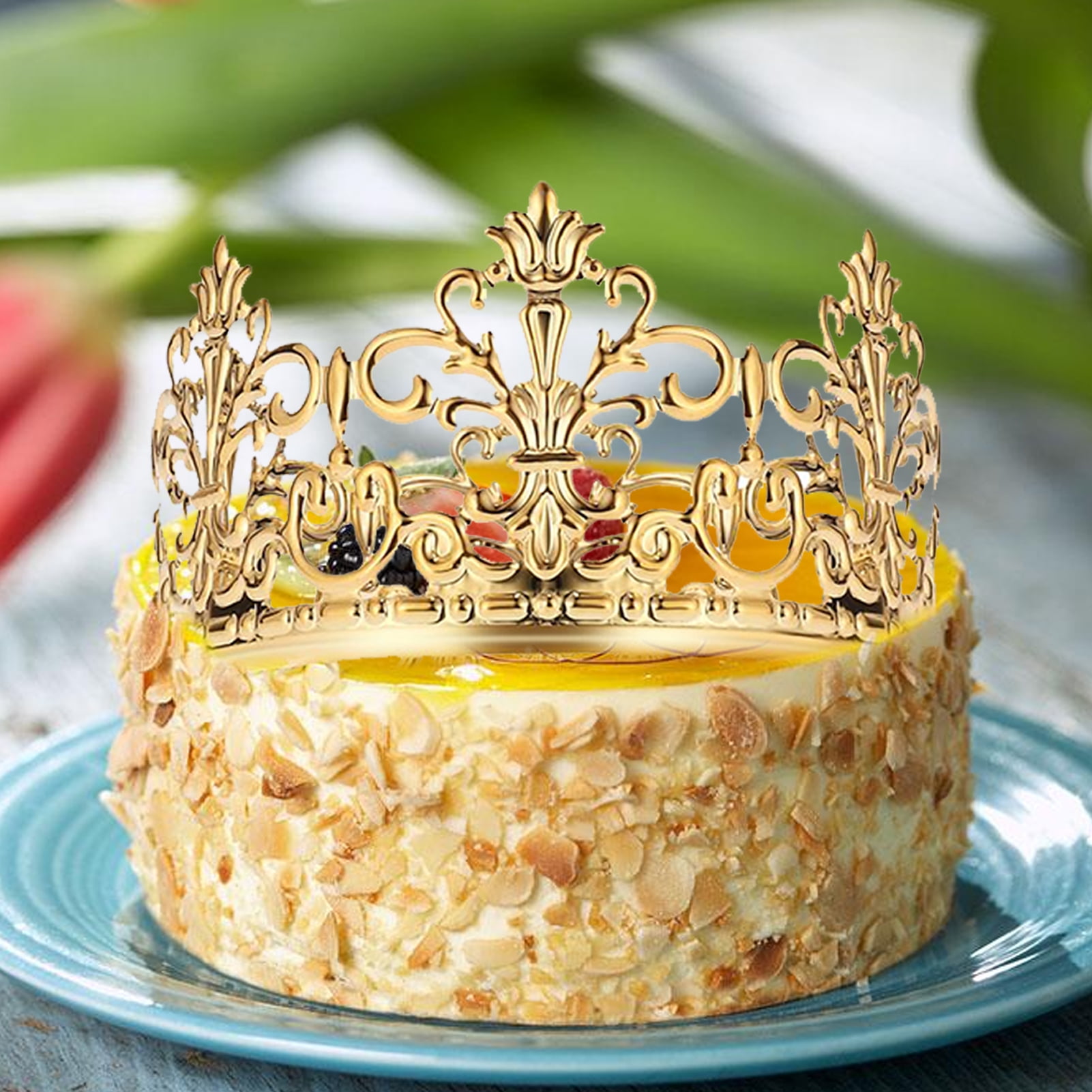 Bcloud Cake Topper Realistic Looking Rust-proof Metal Crown Cake ...