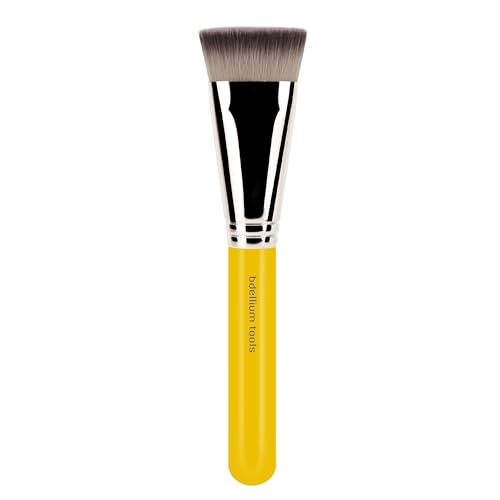Bdellium Tools Professional Makeup Brush – Antibakterieller Smoky Eyeliner Pinsel Mit Holzgriff