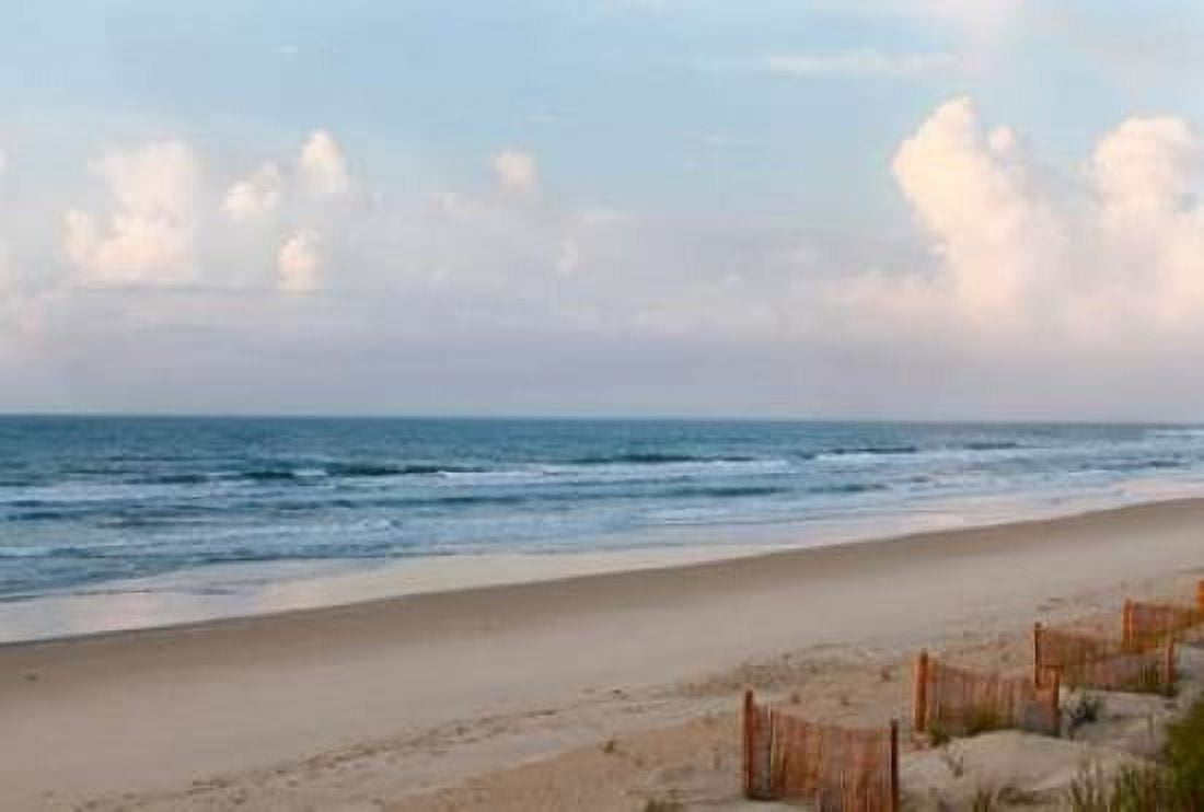 Beach Day Canvas Art - Kathy Mansfield (20 x 28)