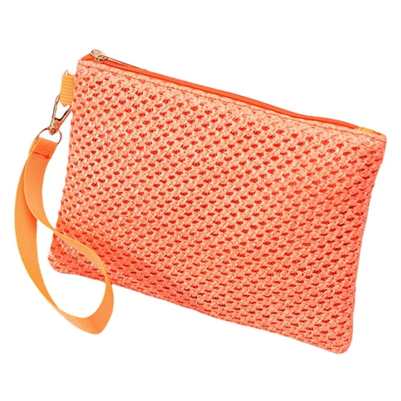 Beach Essential Straw Envelope Bag for Women Bohemian Woven Small Handbag with Wristlet Fashionable Beach Zippered Purse