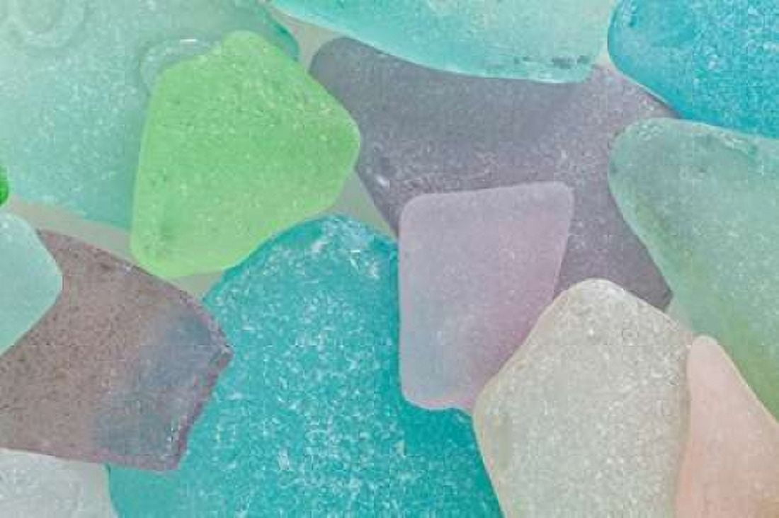 Beach Glass II Canvas Art - Kathy Mahan (12 x 18)