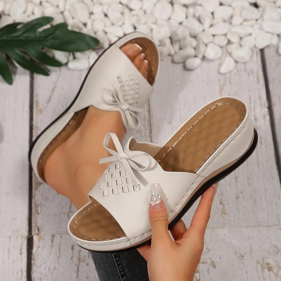 Beach Sandals, Cute Sandals for Women, Slip-On Wedge Sandals With Arch Support - Lightweight Comfortable Open Toe Slippers Soft Insole & Anti-Slip Sole Boho Slingback Sandals, Beige 5.5