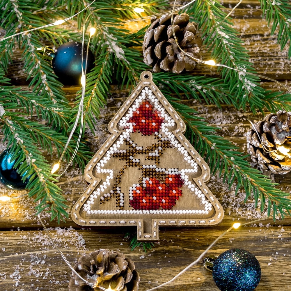 Bead embroidery kit on wood FLK-374