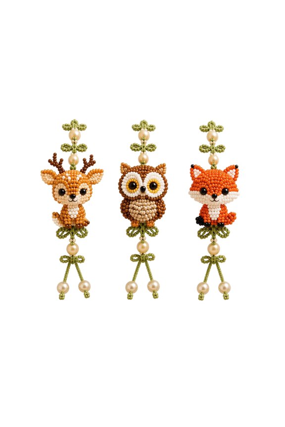 Beaded Keychain Kit Handmade Animal Charm Set 3 Pack Pearl Accent Woven Cord Set for Key Rings Backpacks Daily Use Gift for Young Women