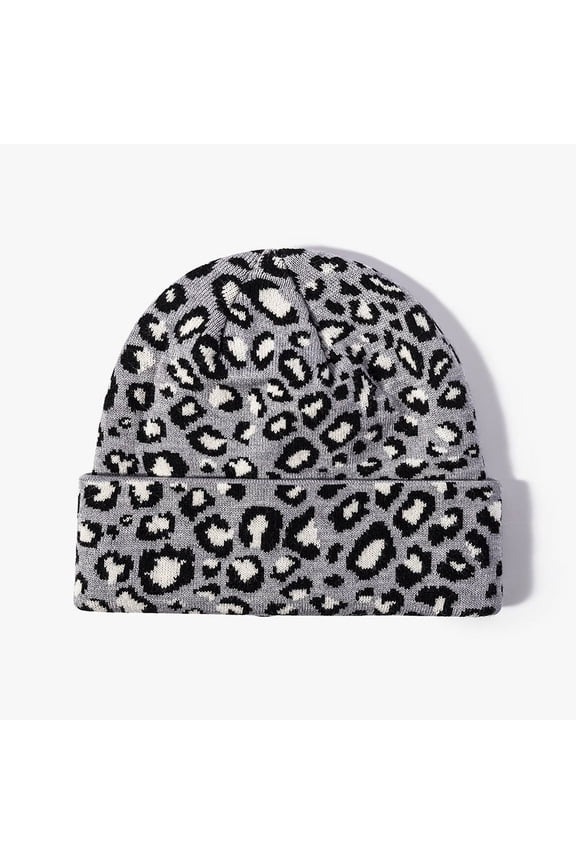 Beanie Hat for Men Women Giraffe Cow Print Leopard Cheetah Print Gifts Knit Hat Funny Animal Themed Stuff Lover Gifts
