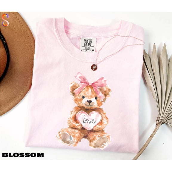 Bear Love Shirt, Cute Bear Shirt, V-Day Tee, Coquette Love Shirt, Gift Her, LIGHT PINK Unisex S-5XL Hot Trending Shirt, Vintage Birthday Gift