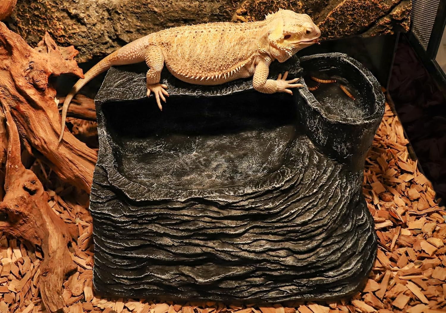 Bearded Dragon Tank Accessories Resin Basking Platform with Water Dish and Climbing Ramp Hide Cave