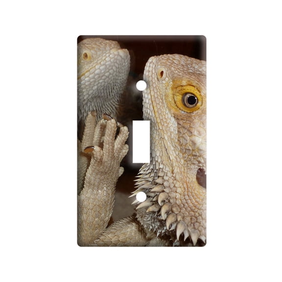 Bearded Dragon in Mirror - Beardie Light Switch Plate Cover