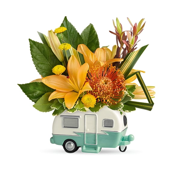 BeauMonde Flora Teleflora's Vintage Vacationer Bouquet