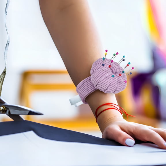 Beaupretty Purple Pin Cushions For Sewing Wrist Comfortable Protection For Women 1 Set