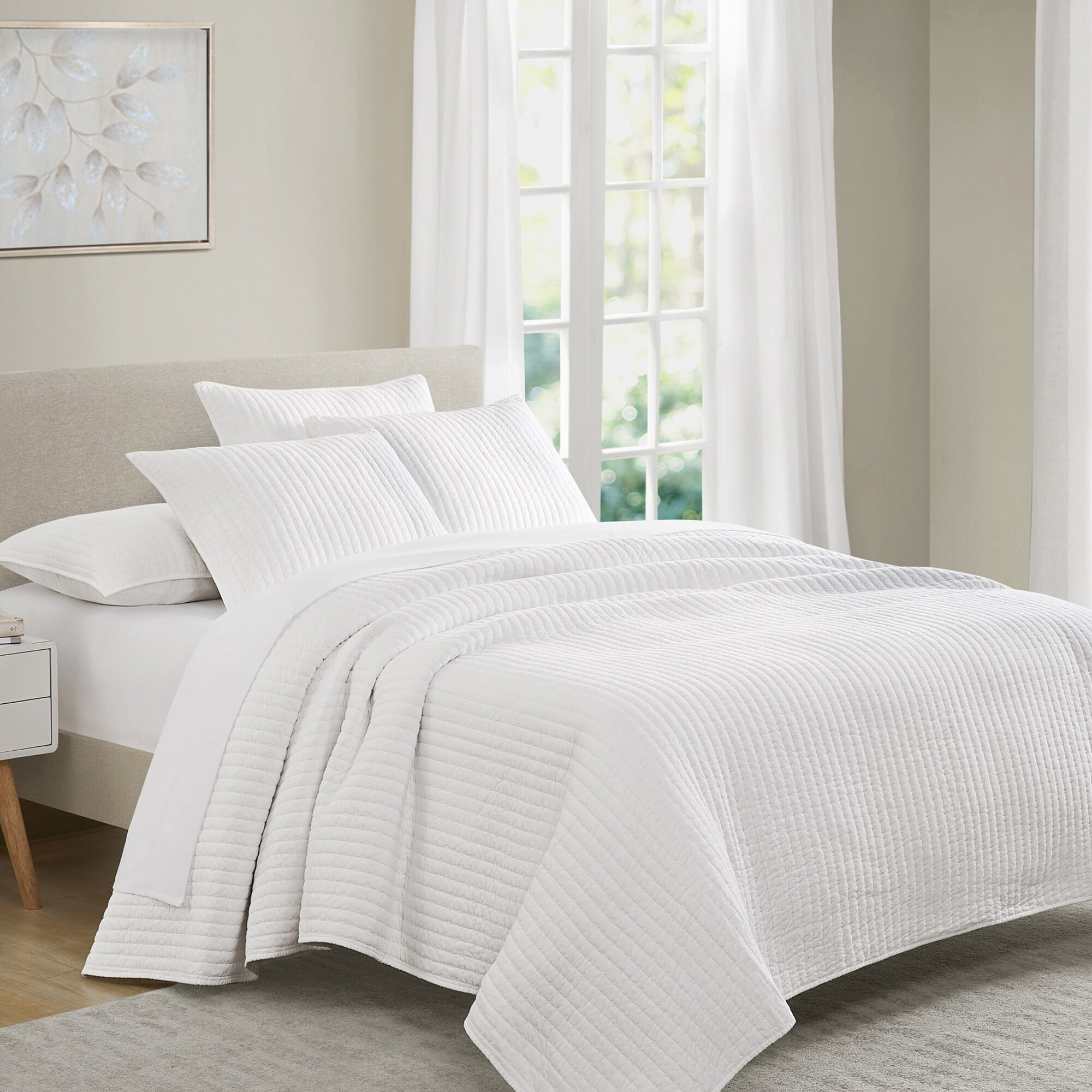 King White Cotton Reversible Quilt Set