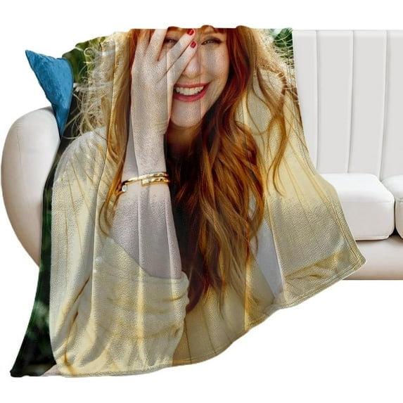 Beautiful #1 Bryce Dallas Howard Blanket Super Soft Throw Blanket Silky Flannel Lightweight for Sofa, Bed Blanket All Season Use 30"*40"(76 * 100cm)