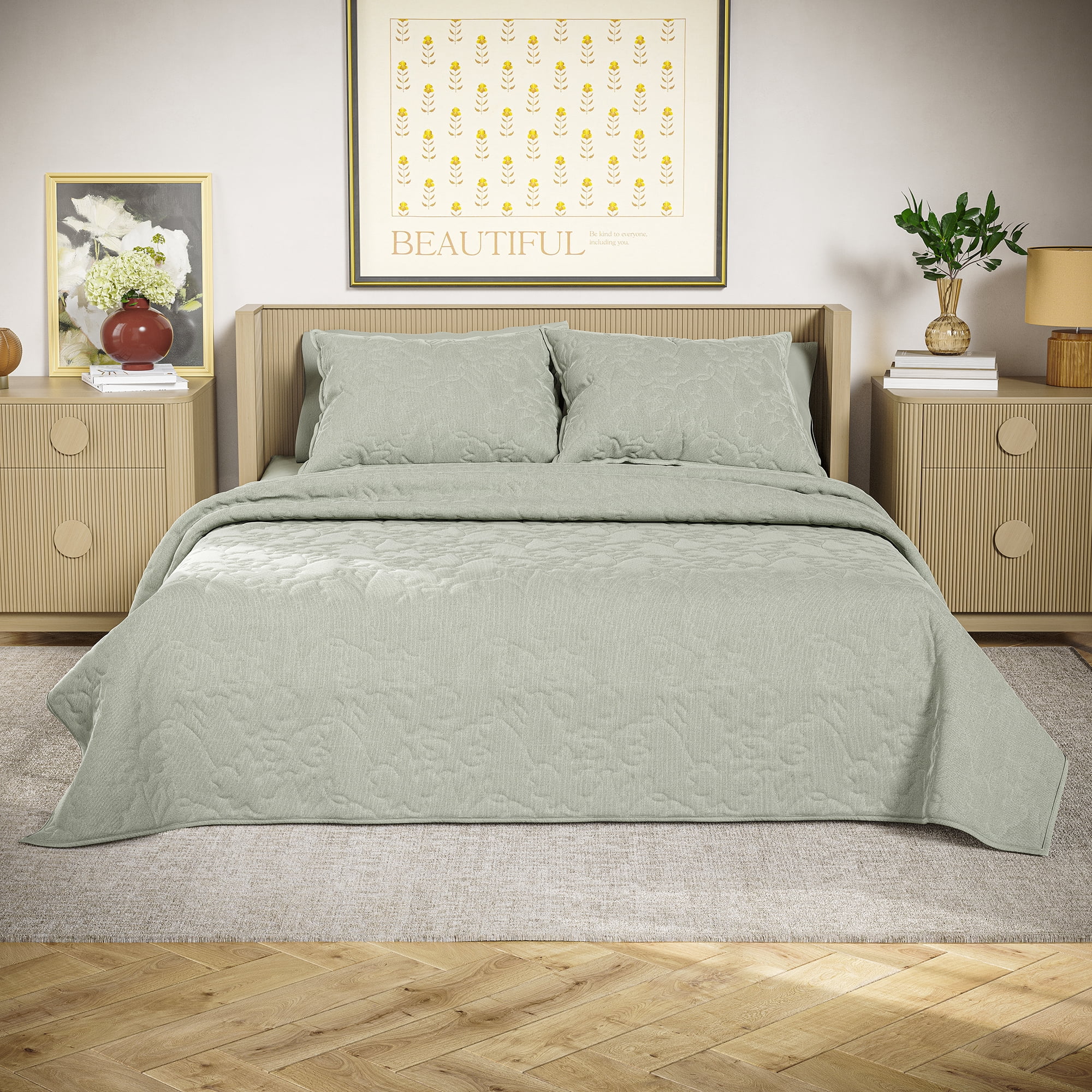 Beautiful 100% Cotton Floral Stitched Sage Green Quilt, Full/Queen by ...