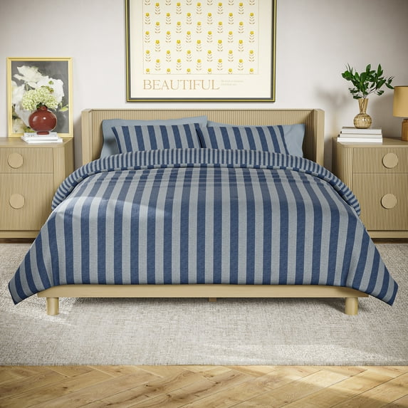 Beautiful 100% Cotton Striped 3-Piece Starry Night Blue Comforter Set, Full/Queen by Drew Barrymore