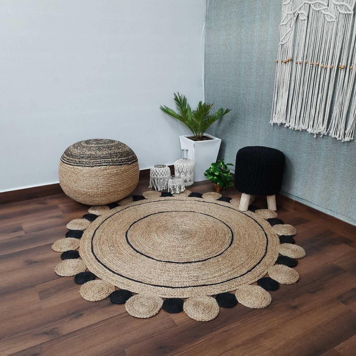 Beautiful Handmade Braided Natural Pure Jute with Black Design Round ...