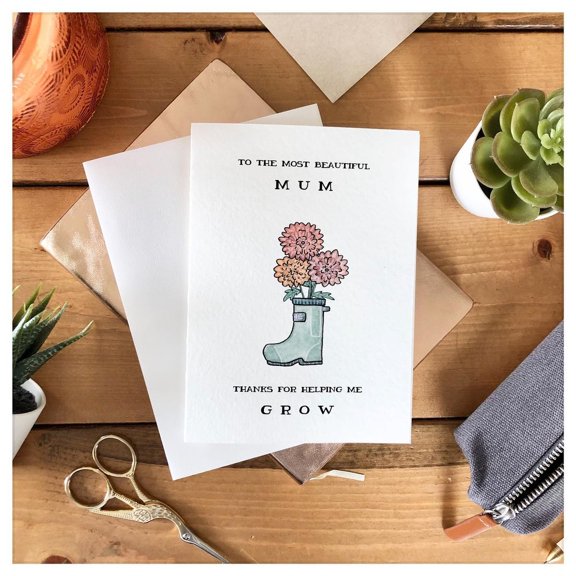 Beautiful Mum Greeting Card – "Thanks for Helping Me Grow" – Floral Design with Boot Illustration – Perfect for Mother’s Day or Appreciation Gifts