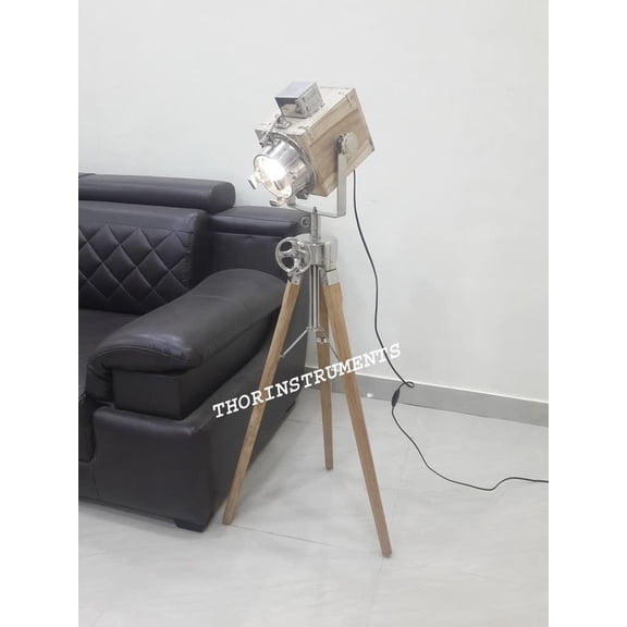 Beautiful Nautical Wooden Spot Light Stand Searchlight Table Lamp Home Decor