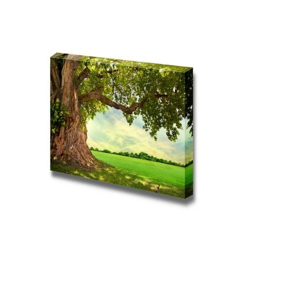 Beautiful Scenery Landscape Spring Meadow with Big Tree and Fresh Green Leaves - Canvas Art Wall Art - 12" x 18"