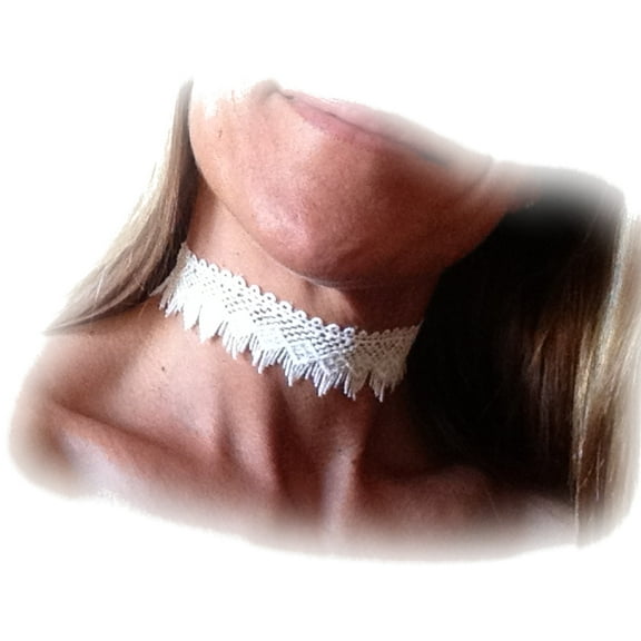 Beautiful White Lace Choker Necklace with Silver-tone Hardware