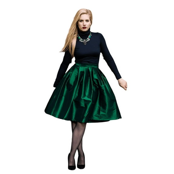 Beautiful Women Emerald Green Knee-Length Pleated Skirt with One Pocket – Elegant & Stylish