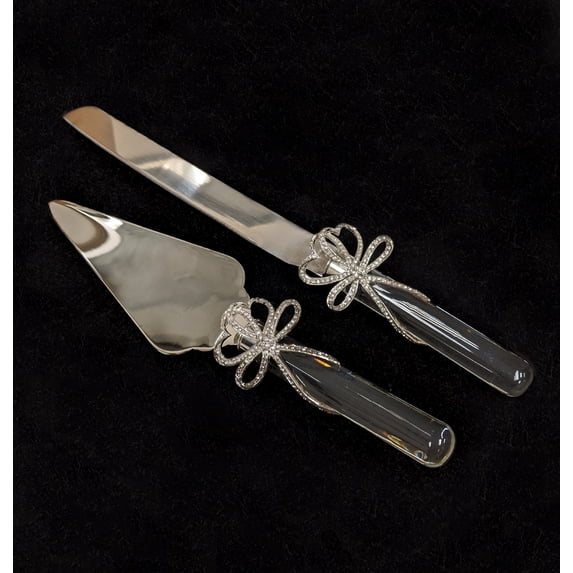 Beautiful and Stunning Crystal Cake Server Set