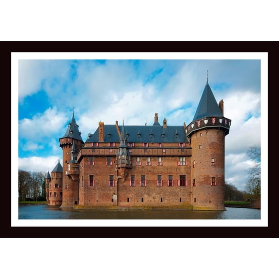 Beautiful framed Scenery of Castle ,For Gifting And Home & office Decor Framed Under Glass With Wooden Frame Size 40X30 Cm
