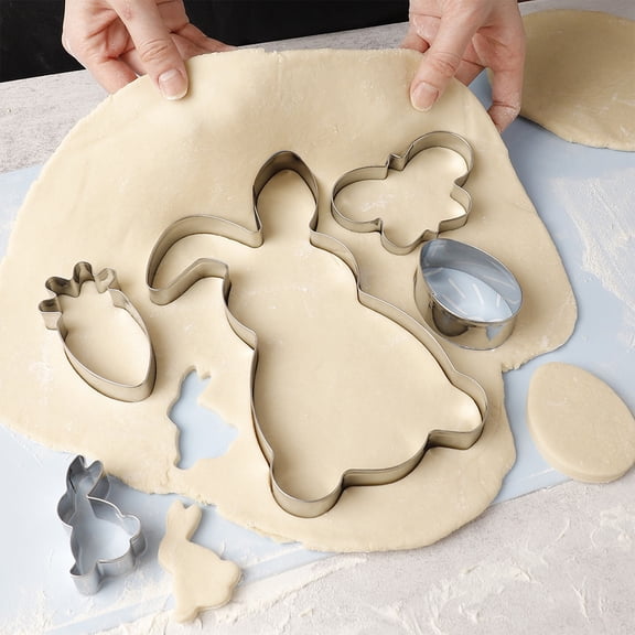 Beautynvta Easter Cookie Cutters Set of 5, Bunny Rabbit Carrot Egg Butterfly Shaped Stainless Steel Cookie Cutters, Easter Holiday Themed Baking Kit
