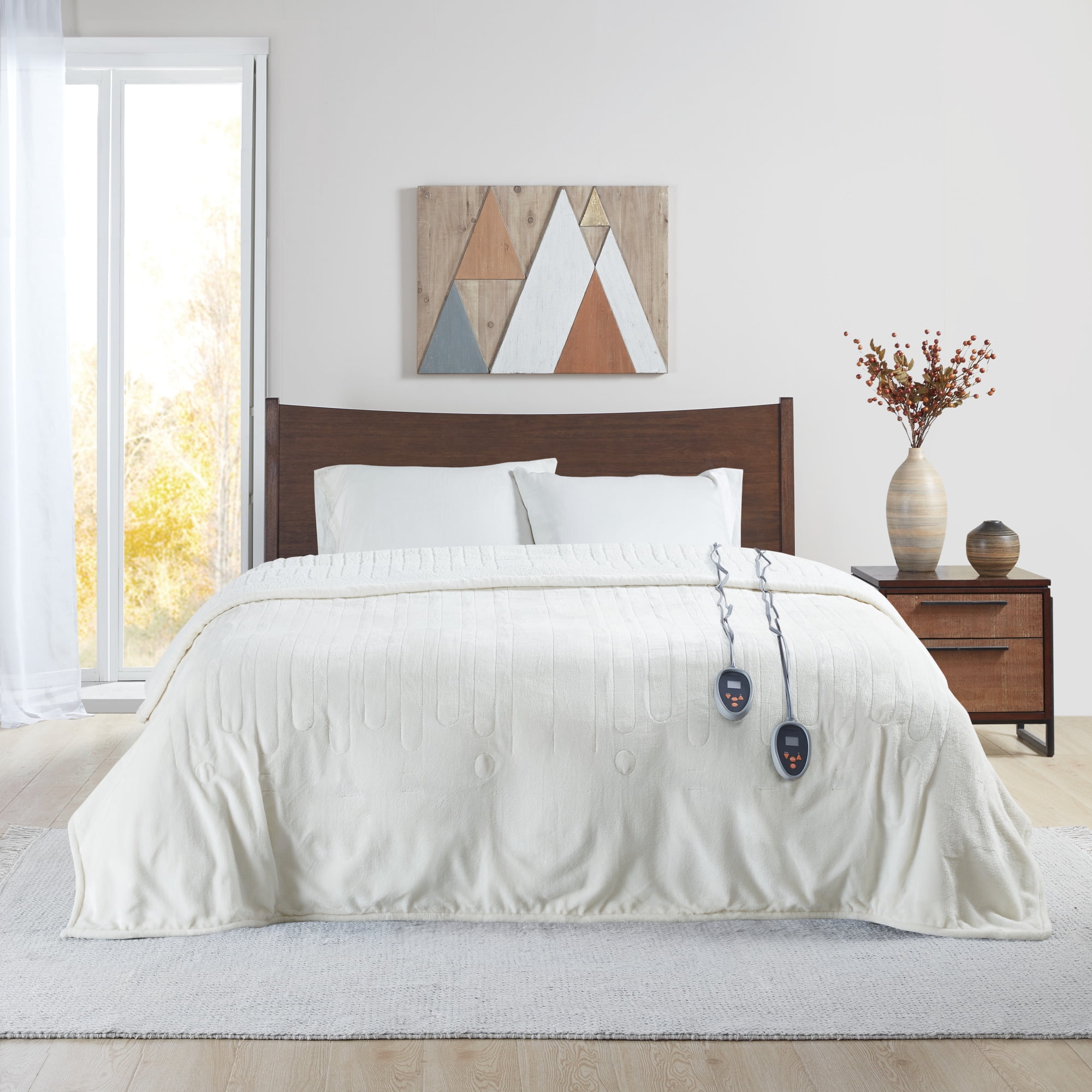 Beautyrest Heated Microlight to Berber Elect Electric Blanket with Two 20 Heat Level Setting Controllers, Queen: 84x90,