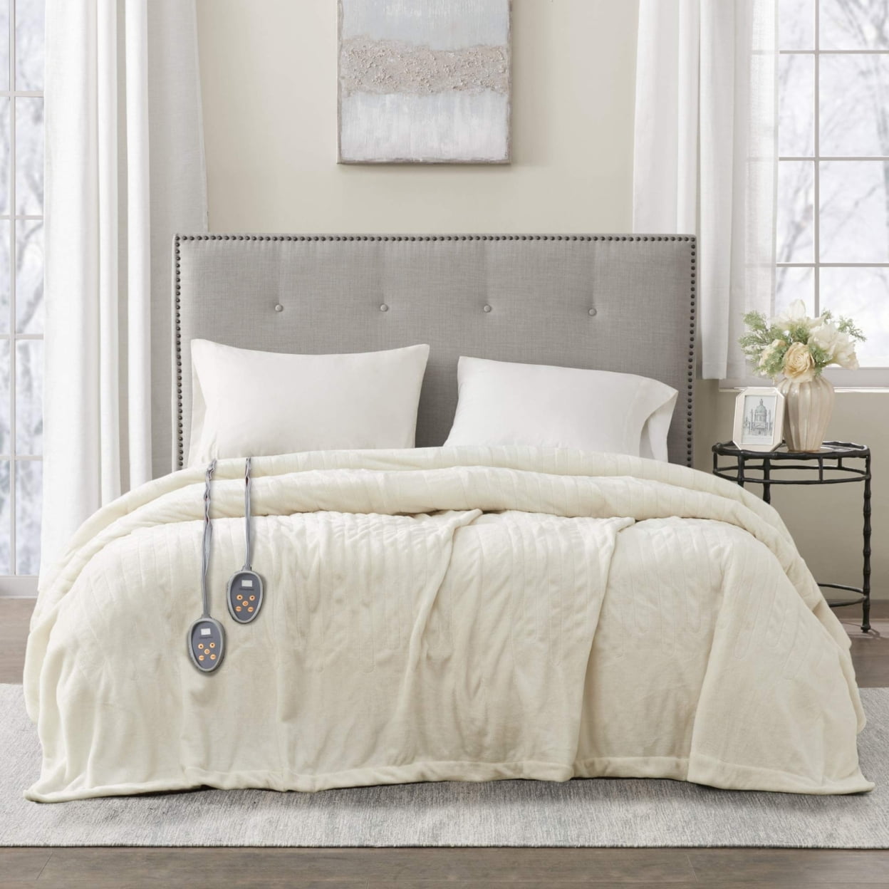 King Ivory Plush Electric Heated Blanket with Dual Controllers