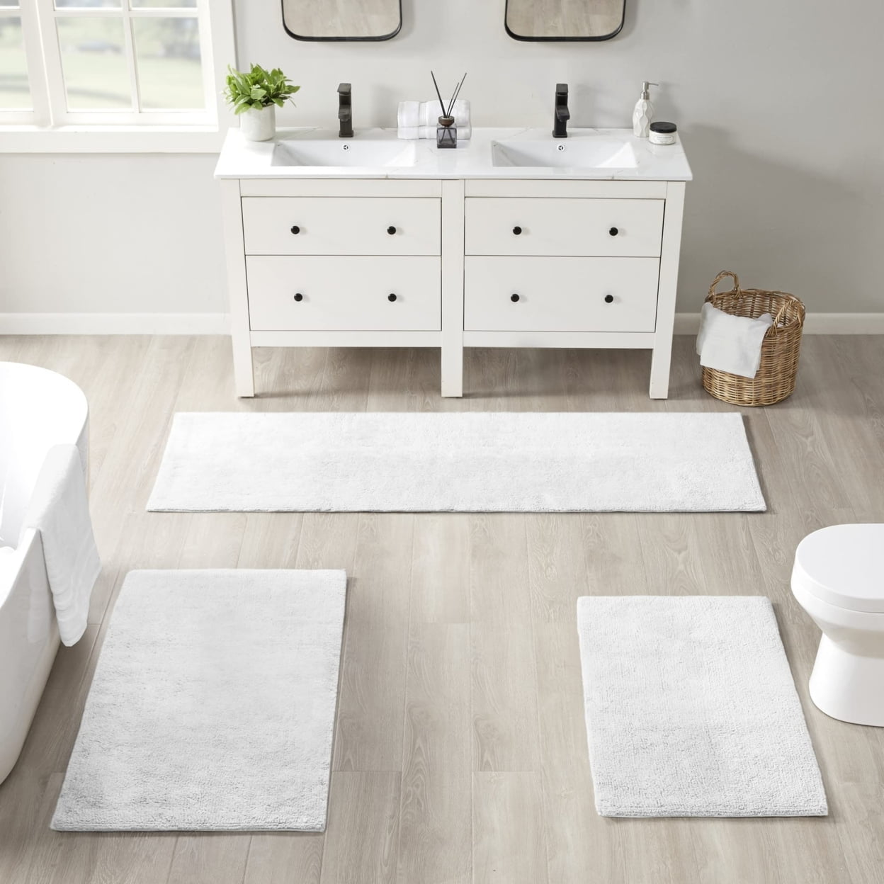 White Plush Cotton Reversible Bath Rug